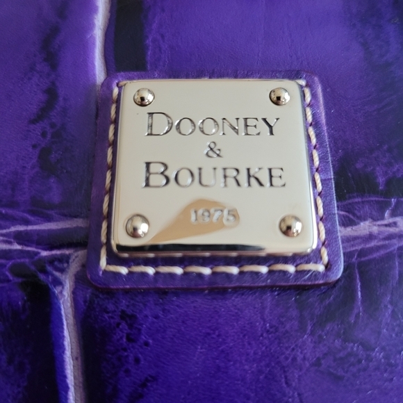 Dooney & Bourke Purple Leather Women's Bag - Picture 8 of 10